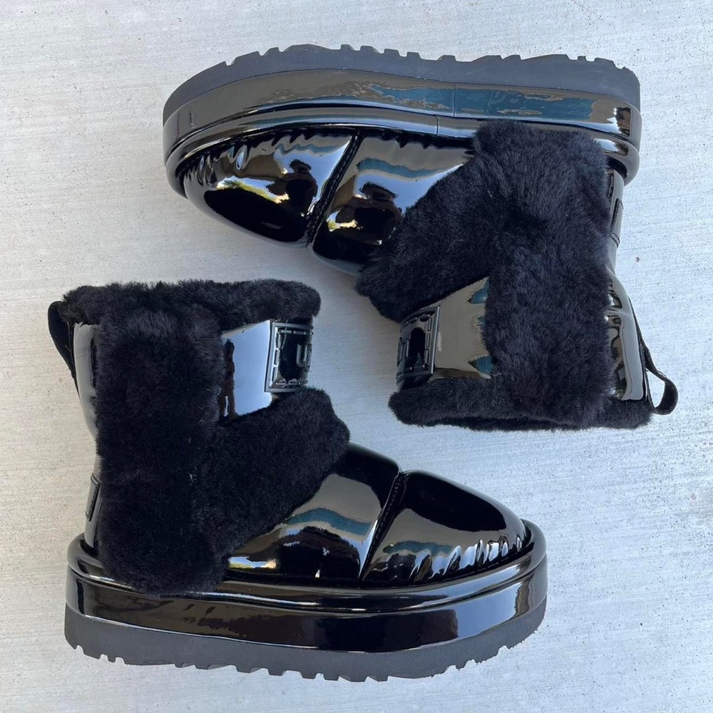 UGG Classic Chillapeak Shine